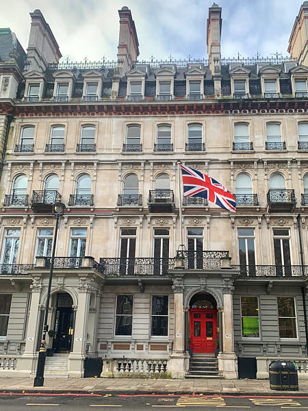 Sandberg Head Office, 40 Grosvenor Gardens, London