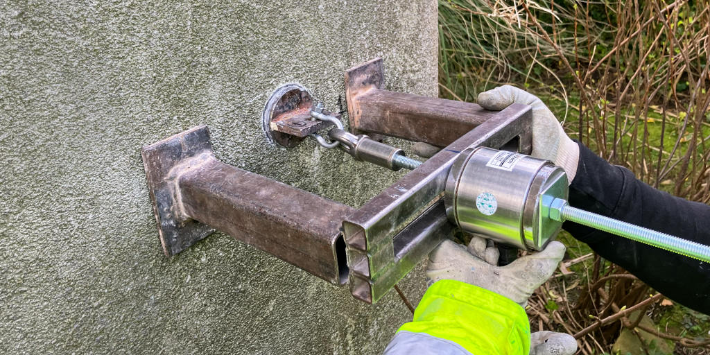 On-site testing of bond strength using a pull-off test